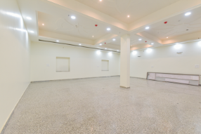 Floor corridor