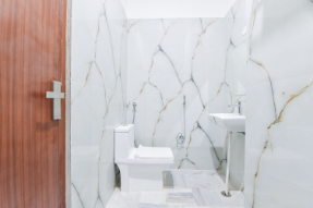 Walk-in shower